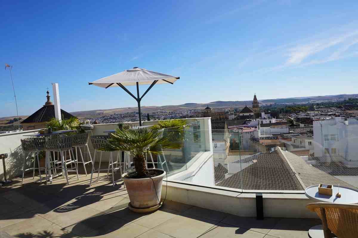 Experiencias debuencomer: Rooftop Hotel H10 Tendillas